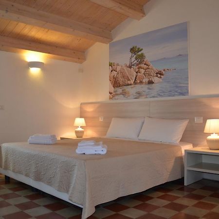 Affittacamere Il Vicoletto Olbia Ngoại thất bức ảnh