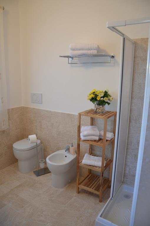 Affittacamere Il Vicoletto Olbia Phòng bức ảnh